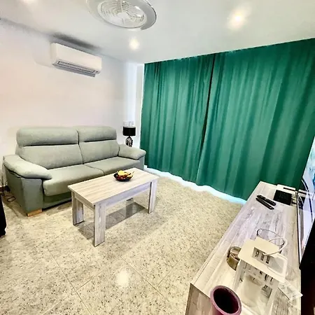 Mama Yumbo Playa del Inglés