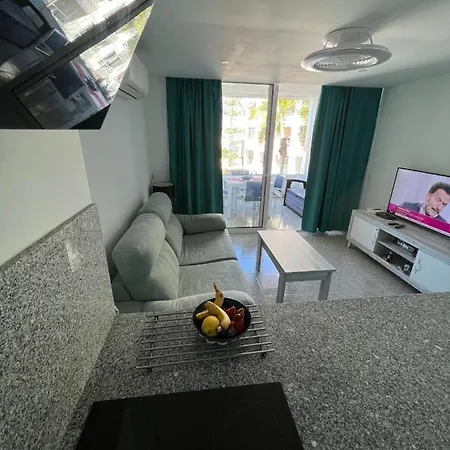 Mama Yumbo Apartamento Playa del Inglés